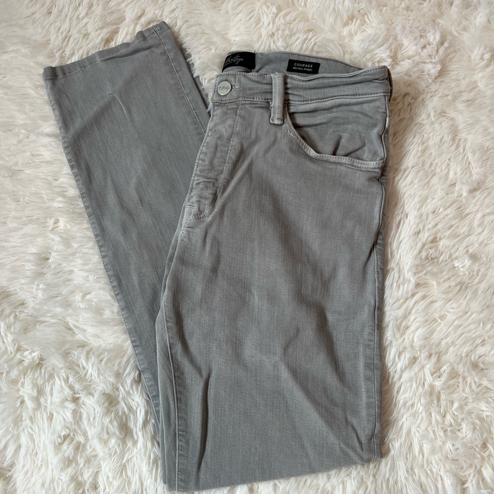 34 Heritage Mens pants size 33/34